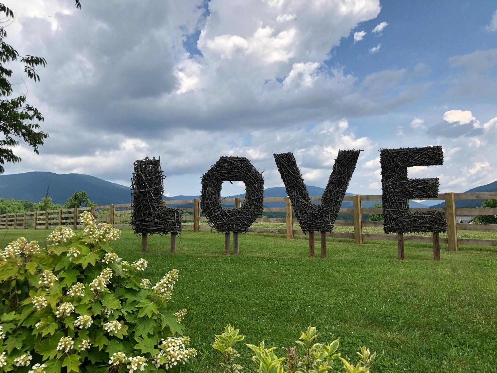 Montfair Resort Farm Crozet Exterior foto